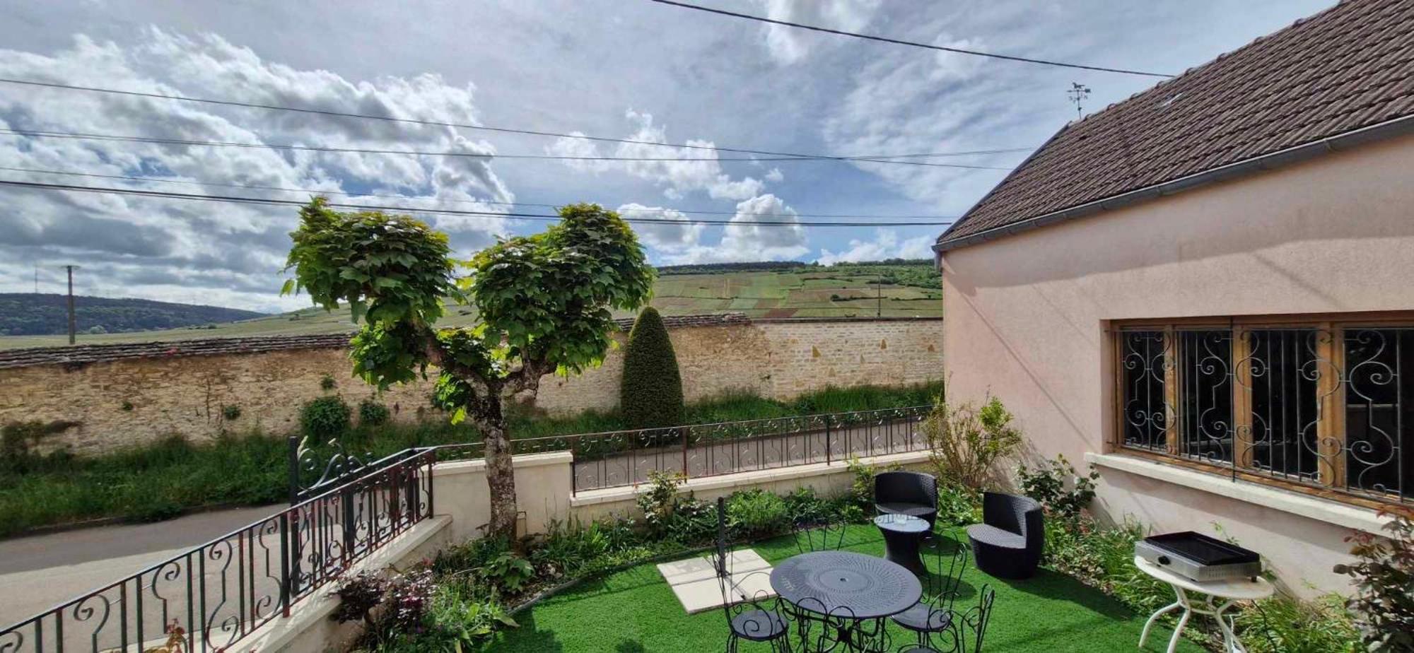 Maison Au Pied Des Vignes Vosne-Romanée Екстериор снимка